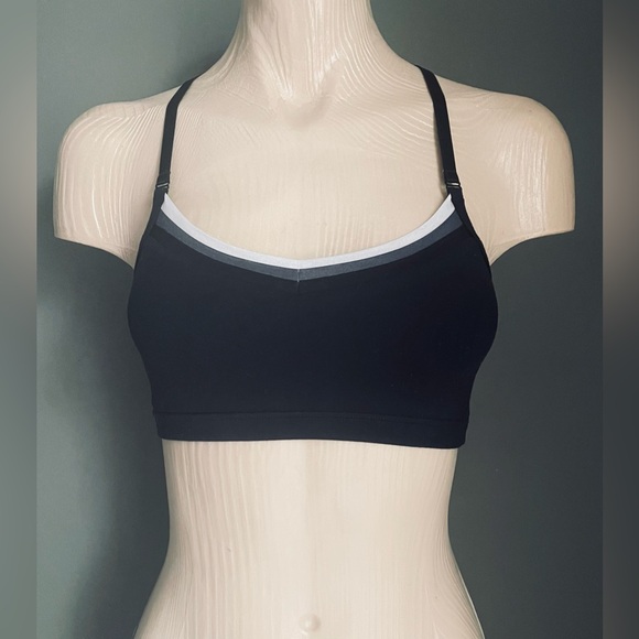 lululemon athletica Other - Lululemon Crisscross Bra